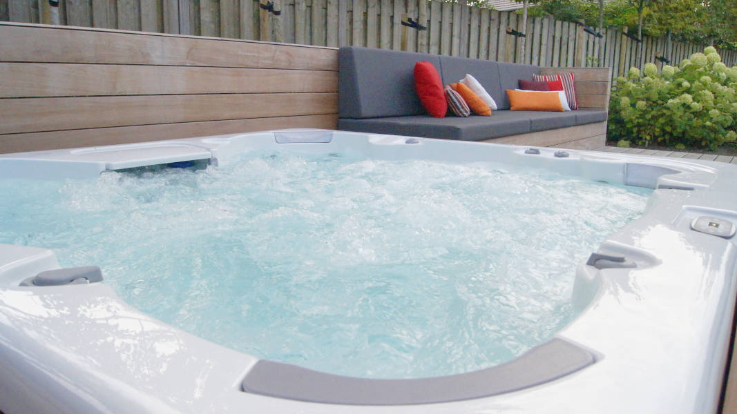 Jacuzzi ombouw - Rosmalen 